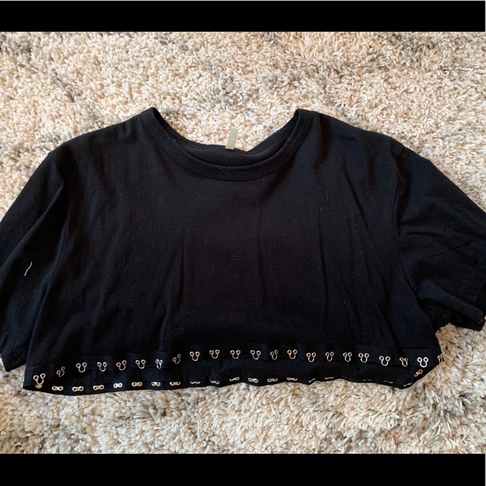 Emma and Sam cropped Tee